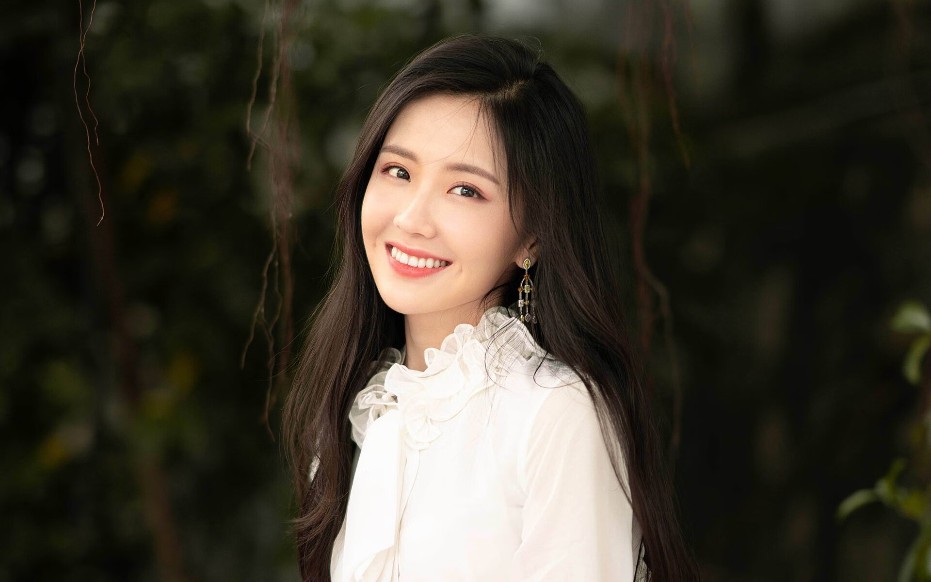 AYX体育官网-_沙滩足球趣味秀：欢乐夏日的绝佳选择_，沙滩足球的玩法